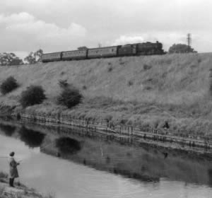 Local reflections by canal